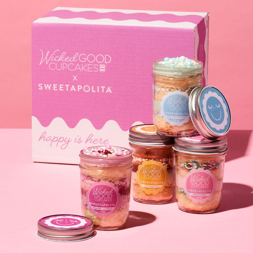 WGC X Sweetapolita Cupcake 4-Pack image number null