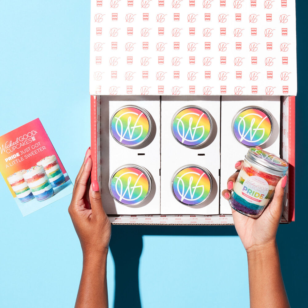 Pride Cupcake 6-Pack Unboxing image number null