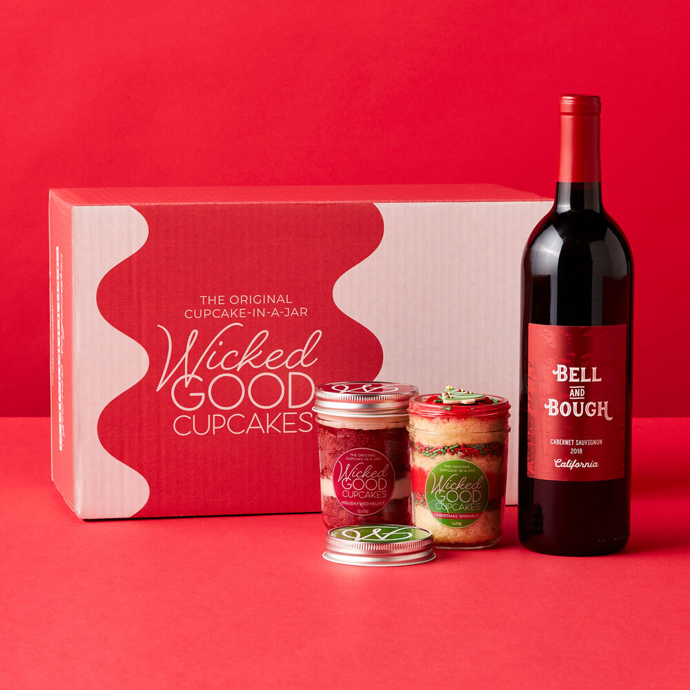 Alternate view of Holiday Cupcake 2-Pack &amp; Cabernet Gift Set image number null