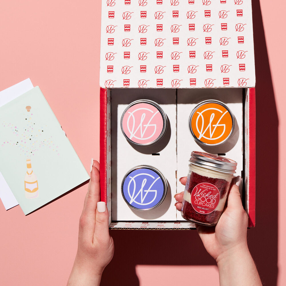 Mix &amp; Match Congratulations Cupcake 4-Pack with LovePop Card | 