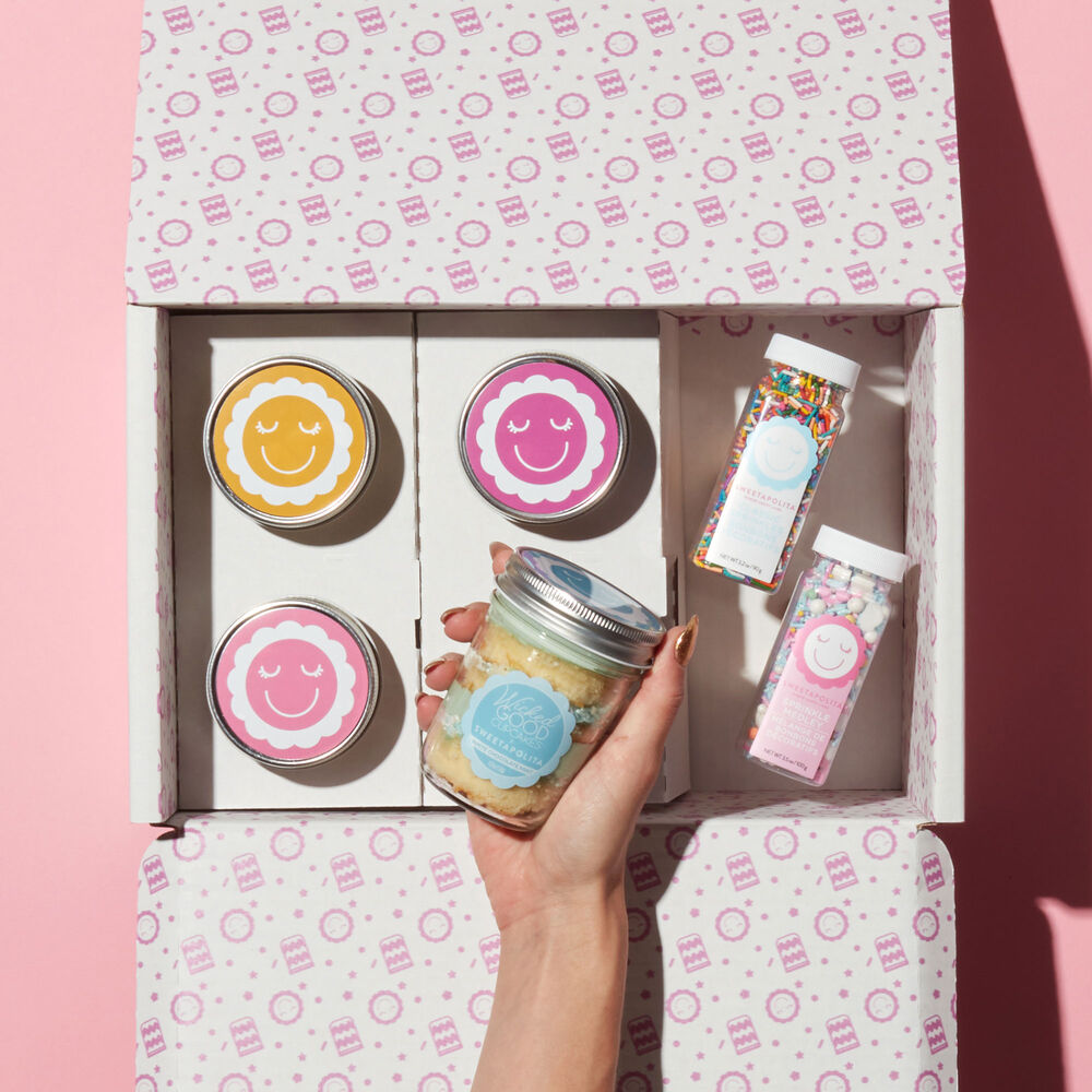 WGC X Sweetapolita Cupcake & Sprinkle Gift Set | image number null