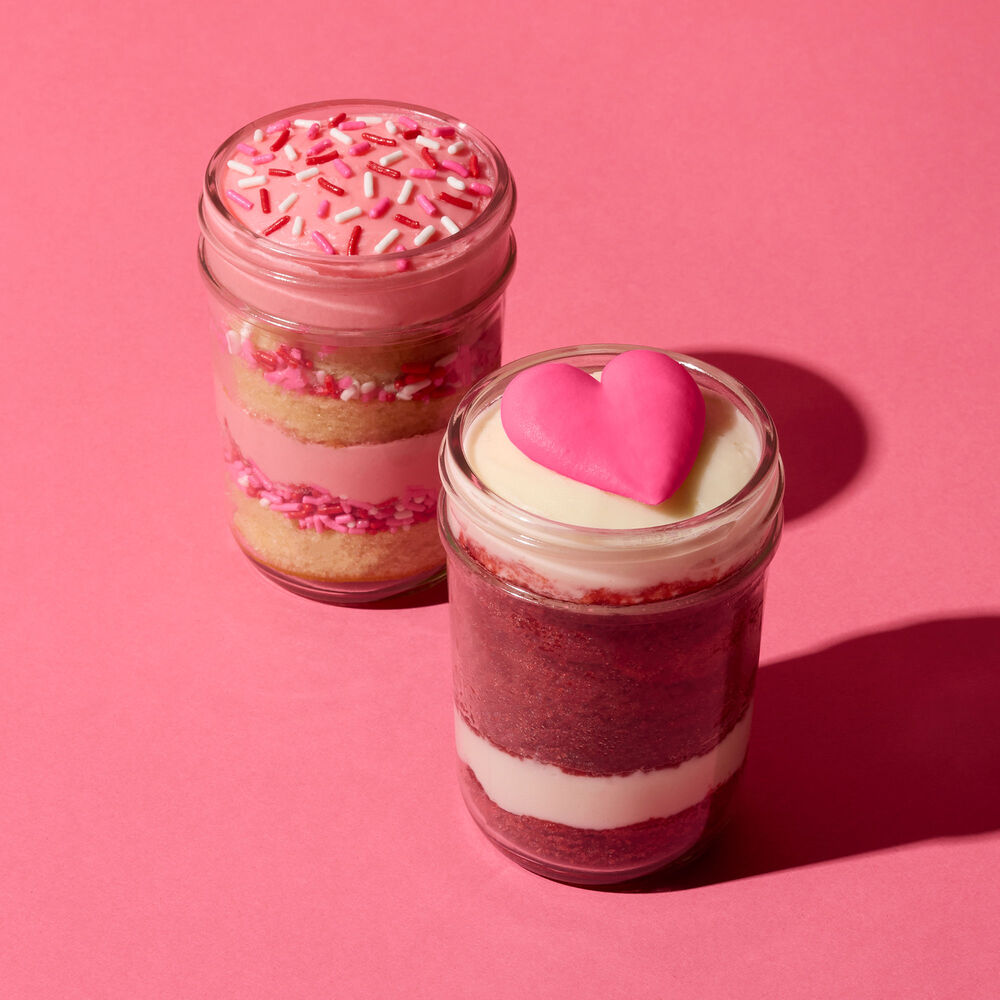 Valentine&rsquo;s Day Cupcake 2-Pack