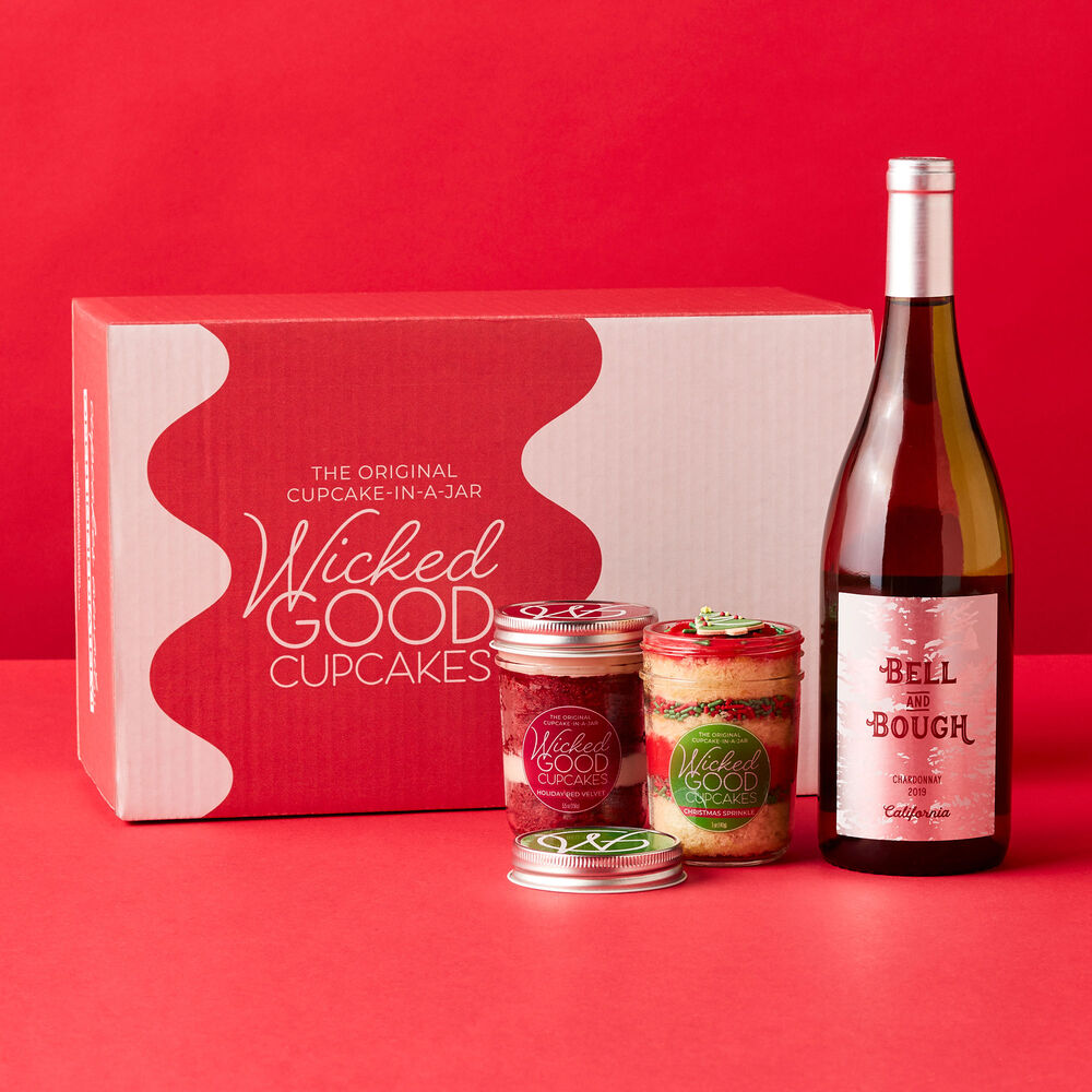 Alternate view of Holiday Cupcake 2-Pack &amp; Chardonnay Gift Set image number null