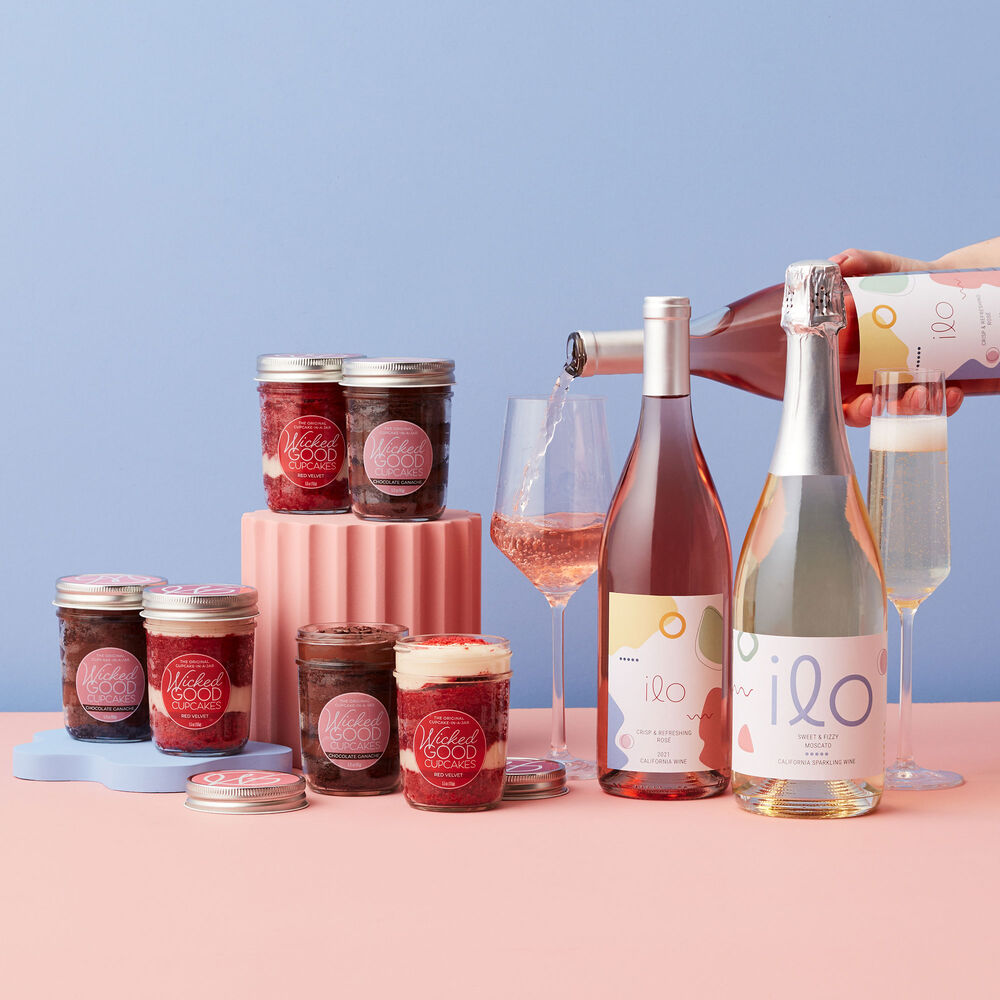 Cupcake 6-Pack &amp; Ros&eacute; + Moscato |  image number null