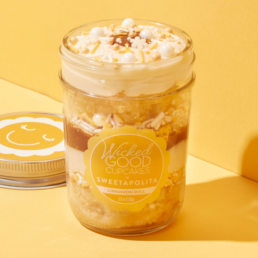 Cinnamon Roll Cupcake Jar |  image number null